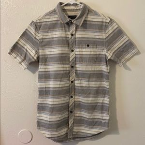 Modern Amusement button up
